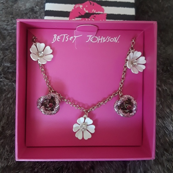 Betsey Johnson Glitter Rose Necklace - Picture 1 of 4